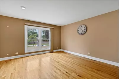 27 Spring Valley Lane, Streamwood, IL 60107 - Photo 4
