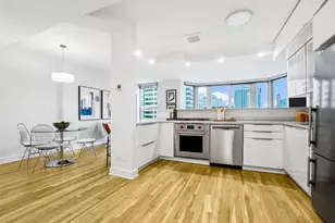 1515 N Astor St, Chicago, IL 60610 - Photo 22