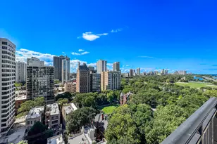 1515 N Astor St, Chicago, IL 60610 - Photo 8