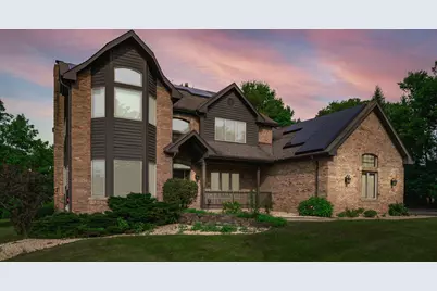 905 Shelly Lane, New Lenox, IL 60451 - Photo 2