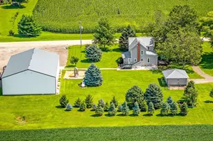 4139 S Spielman Rd, Leaf River, IL 61047 - Photo 4