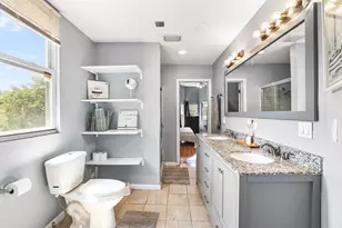 1325 S Claremont Ave, Chicago, IL 60608 - Photo 14