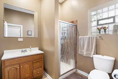 1325 S Claremont Avenue, Chicago, IL 60608 - Photo 10