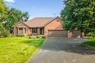 1198 Tuneberg Pkwy, Belvidere, IL 61008 - Photo 2