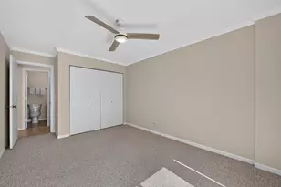 815 Leicester Rd, Elk Grove Village, IL 60007 - Photo 28