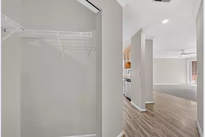 815 Leicester Road #320A, Elk Grove Village, IL 60007 - Photo 32