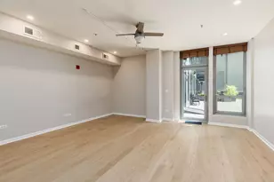 565 W Quincy St, Chicago, IL 60661 - Photo 6