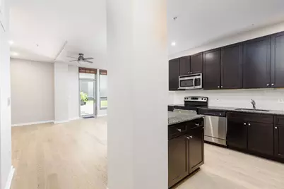 565 W Quincy Street #814, Chicago, IL 60661 - Photo 16