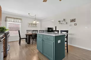 7005 W Sunnyside Ave, Norridge, IL 60706 - Photo 12
