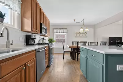7005 W Sunnyside Avenue, Norridge, IL 60706 - Photo 18