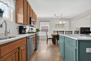7005 W Sunnyside Ave, Norridge, IL 60706 - Photo 18