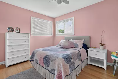 7005 W Sunnyside Avenue, Norridge, IL 60706 - Photo 22