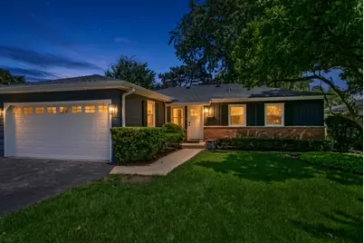 145 Walton Street, Barrington, IL 60010 - Photo 2