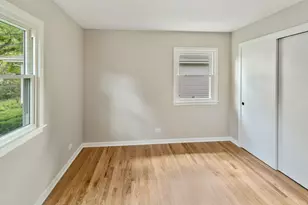 145 Walton St, Barrington, IL 60010 - Photo 16