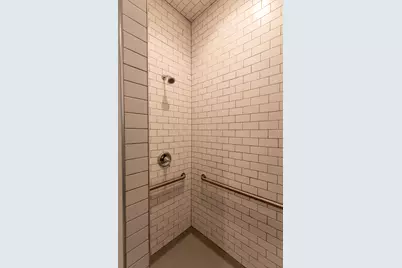 6805 Stanley Avenue, Berwyn, IL 60402 - Photo 12