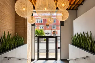 420 W Grand Ave, Chicago, IL 60654 - Photo 2