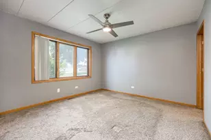9529 Minnick Ave, Oak Lawn, IL 60453 - Photo 12