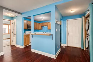9529 Minnick Ave, Oak Lawn, IL 60453 - Photo 6