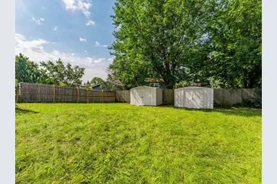 113 Camelot Way, Bolingbrook, IL 60440 - Photo 32