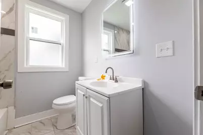 6438 S Hoyne Avenue, Chicago, IL 60636 - Photo 10