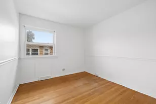 198 W Normandy Dr, Chicago Heights, IL 60411 - Photo 10