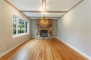 5368 Otto Pl, Oak Lawn, IL 60453 - Photo 2