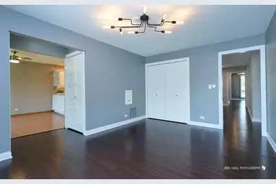 1000 E Ardyce Lane, Mount Prospect, IL 60056 - Photo 14