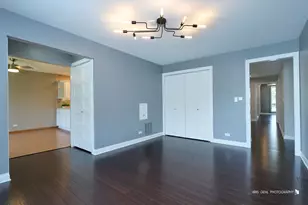 1000 E Ardyce Ln, Mount Prospect, IL 60056 - Photo 14