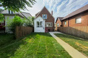 8013 S Harper Ave, Chicago, IL 60619 - Photo 30