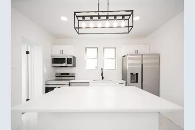 8013 S Harper Avenue, Chicago, IL 60619 - Photo 8