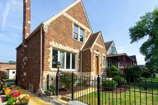8013 S Harper Ave, Chicago, IL 60619 - Photo 2