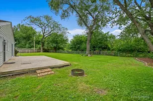 132 Scott Dr, East Dundee, IL 60118 - Photo 32