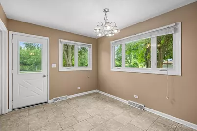 132 Scott Drive, East Dundee, IL 60118 - Photo 12