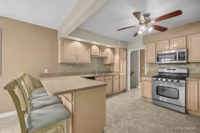 132 Scott Drive, East Dundee, IL 60118 - Photo 8