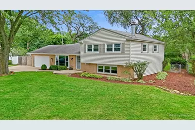 132 Scott Drive, East Dundee, IL 60118 - Photo 2