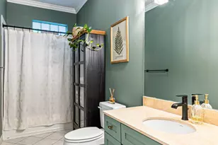 2235 N Lister Ave, Chicago, IL 60614 - Photo 18