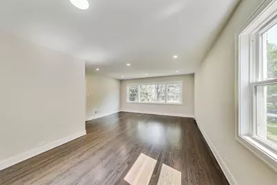 4821 Crain Street #1, Skokie, IL 60077 - Photo 4