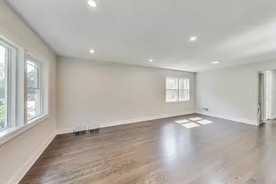 4821 Crain Street #1, Skokie, IL 60077 - Photo 6