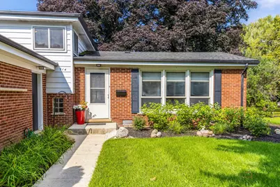 914 S Arlington Heights Road, Arlington Heights, IL 60005 - Photo 4