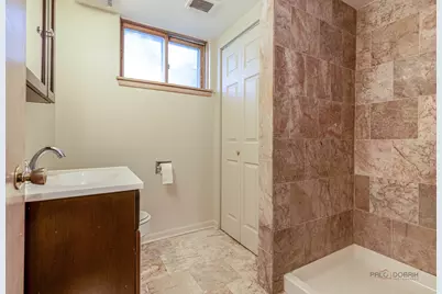 914 S Arlington Heights Road, Arlington Heights, IL 60005 - Photo 20