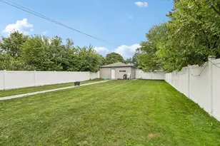 1040 Dunlop Ave, Forest Park, IL 60130 - Photo 38