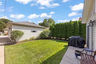 2353 Hainsworth Ave, North Riverside, IL 60546 - Photo 18