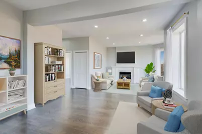 313 E 60th Street #4, Chicago, IL 60637 - Photo 2