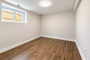 1353 N Long Ave, Chicago, IL 60651 - Photo 14