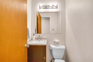 7515 Northway Dr, Hanover Park, IL 60133 - Photo 20