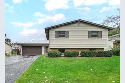 7515 Northway Drive, Hanover Park, IL 60133 - Photo 1