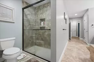7919 E 1425 North Road N, Bloomington, IL 61705 - Photo 10