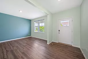 759 Kentshire Cir, Elgin, IL 60124 - Photo 6