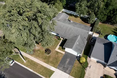 574 Bristol Lane, Elk Grove Village, IL 60007 - Photo 24
