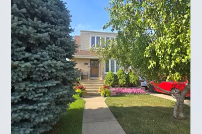 6134 W Leland Avenue, Chicago, IL 60630 - Photo 2